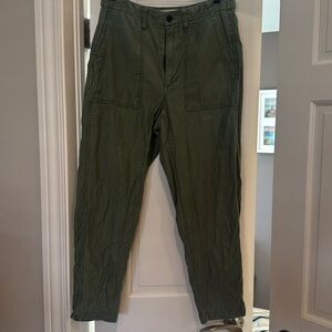 Madewell size 27 taper pants